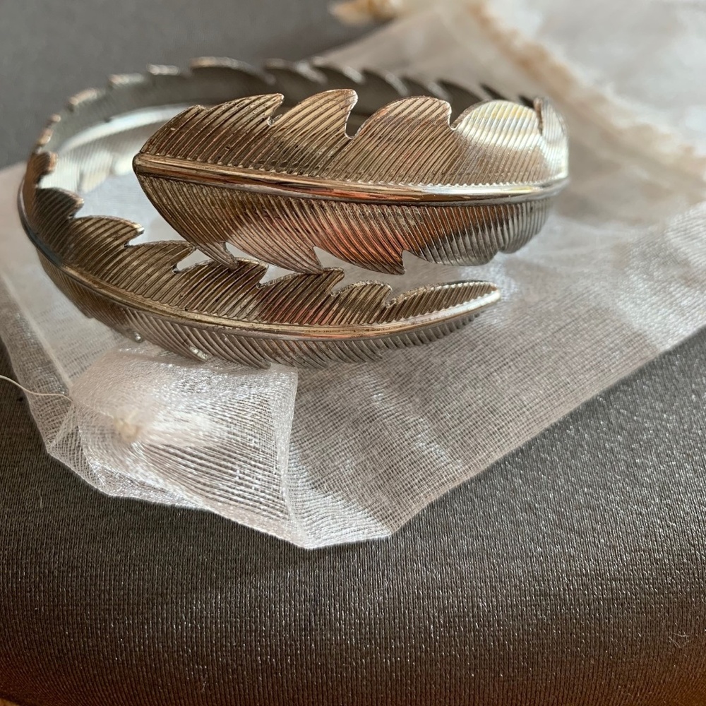 Metal Feather Bangle Bracelet